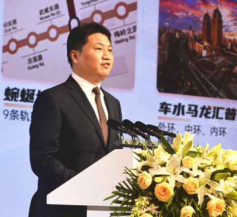 上海市普陀区委书记姜冬冬.jpg